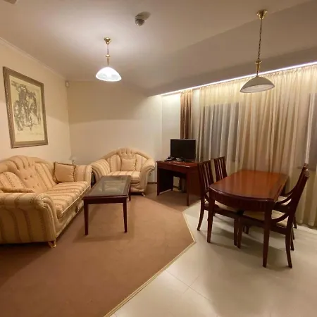 Lift Area, In Downtown Apartman Banszko
